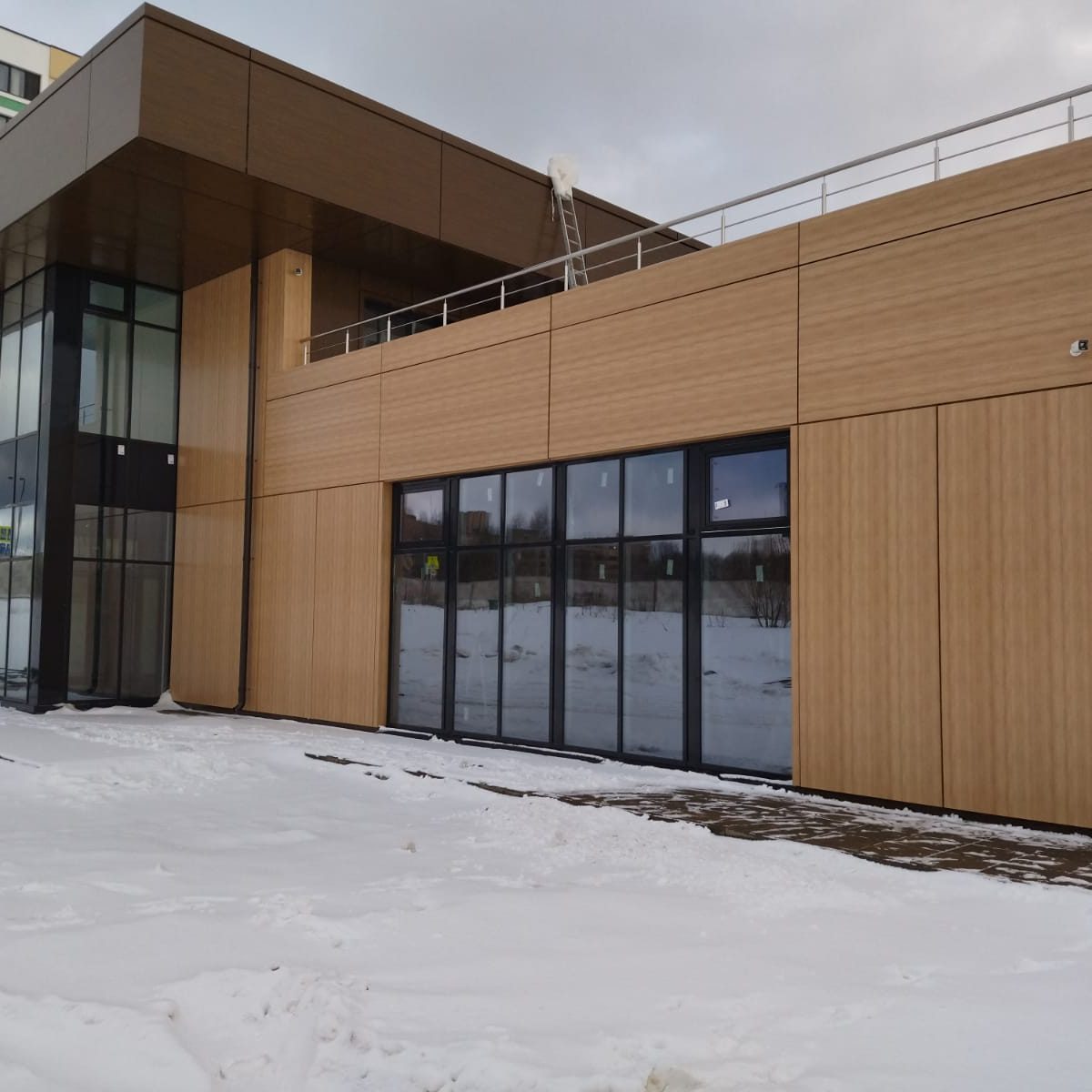 Фасадное остекление п.Отрадное